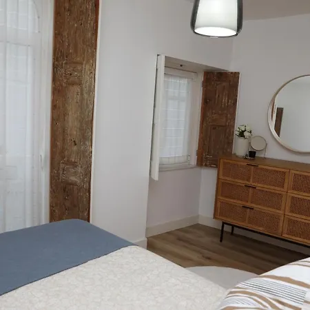 Casa Rosas Do Mondego * Figueira da Foz