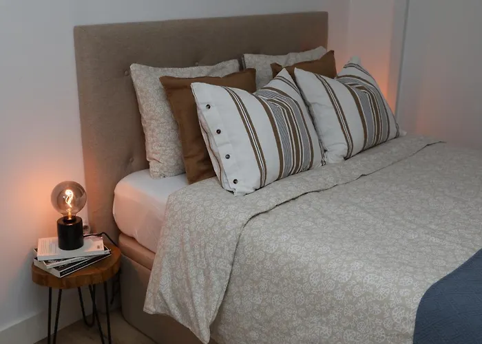 Casa Rosas Do Mondego * Figueira da Foz